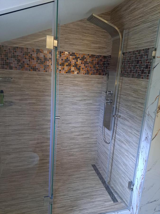 Apartman Vidas Palit Ngoại thất bức ảnh